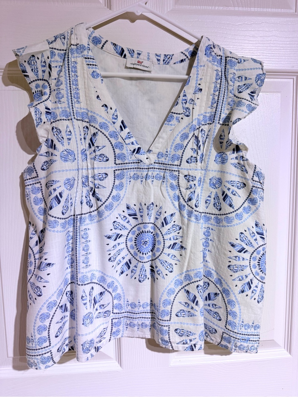 Vineyard Vines Sea Shell Print Pintuck Ruffle Tunic Top Blue White M - Picture 2 of 7